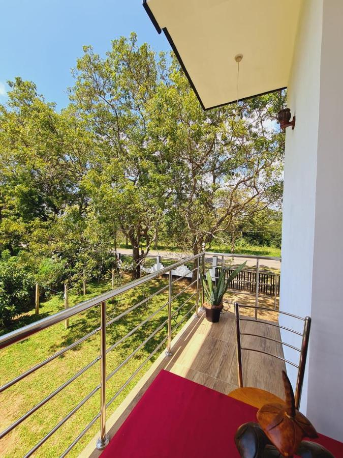 Jungle Lodge อุดาวาลาเว ภายนอก รูปภาพ
