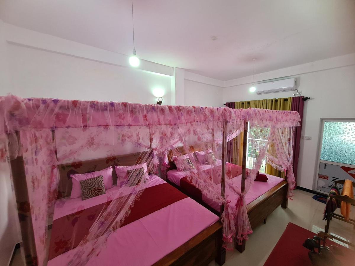 Jungle Lodge อุดาวาลาเว ภายนอก รูปภาพ
